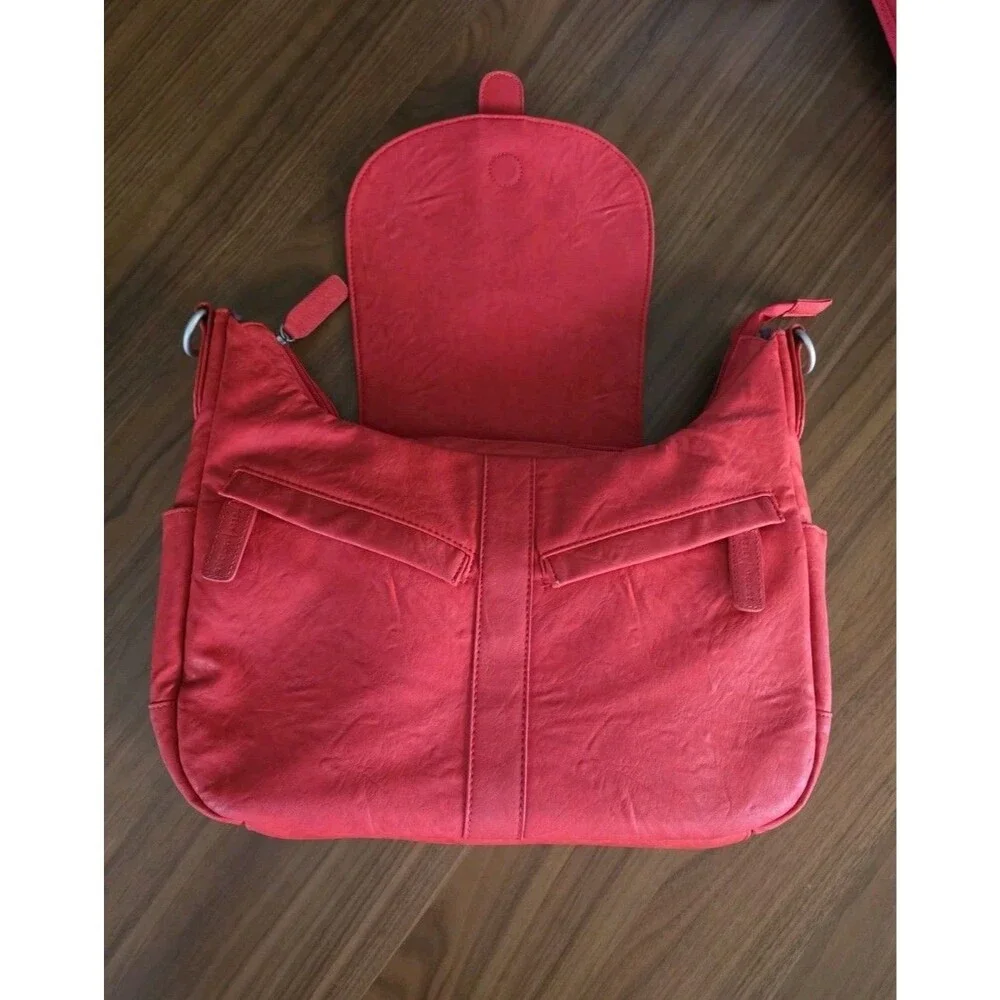KELLY MOORE Camera Crossbody Hobo Photography Bag Red